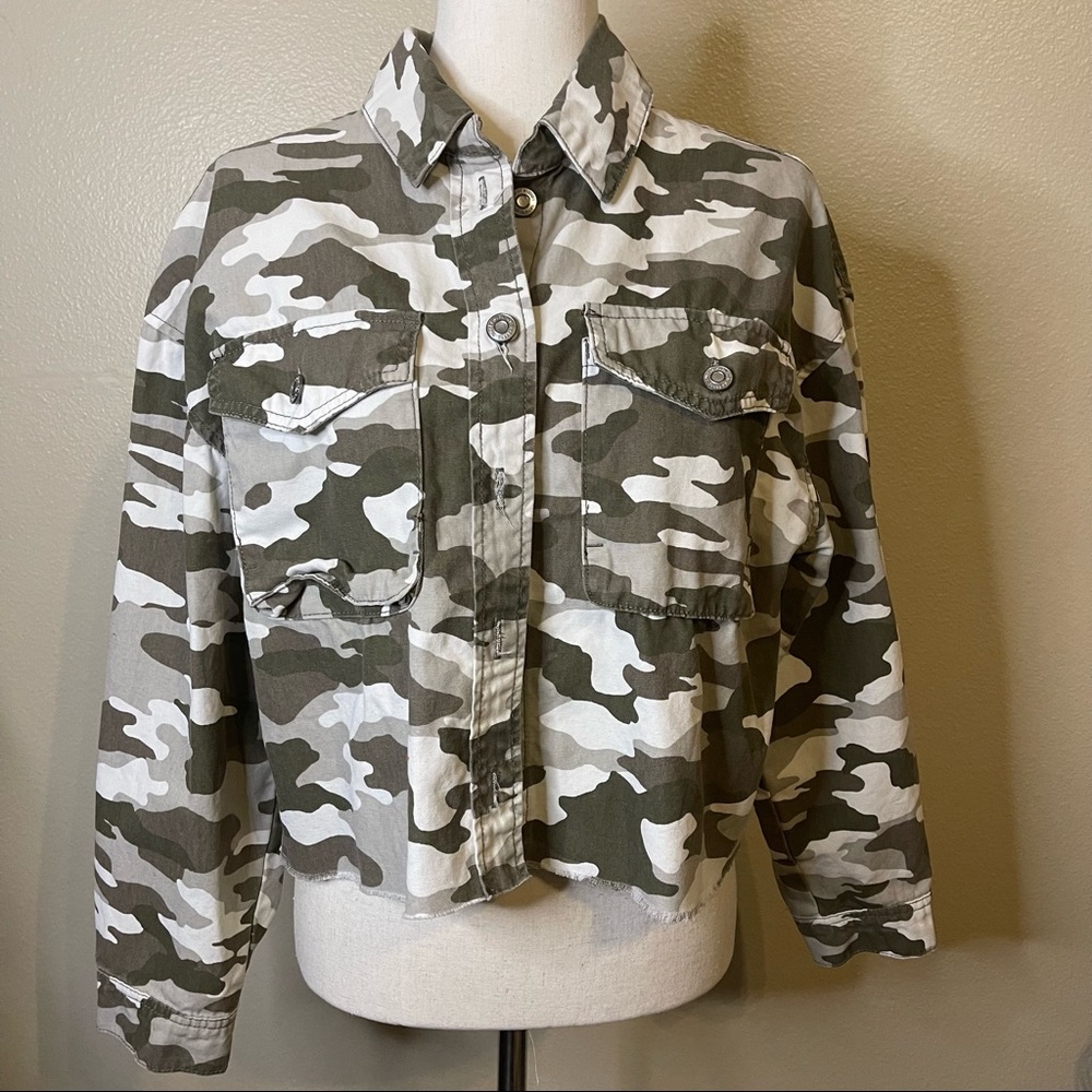 Kensie Camo Green & Cream Denim Button Up Long Sleeve Jacket Size Small